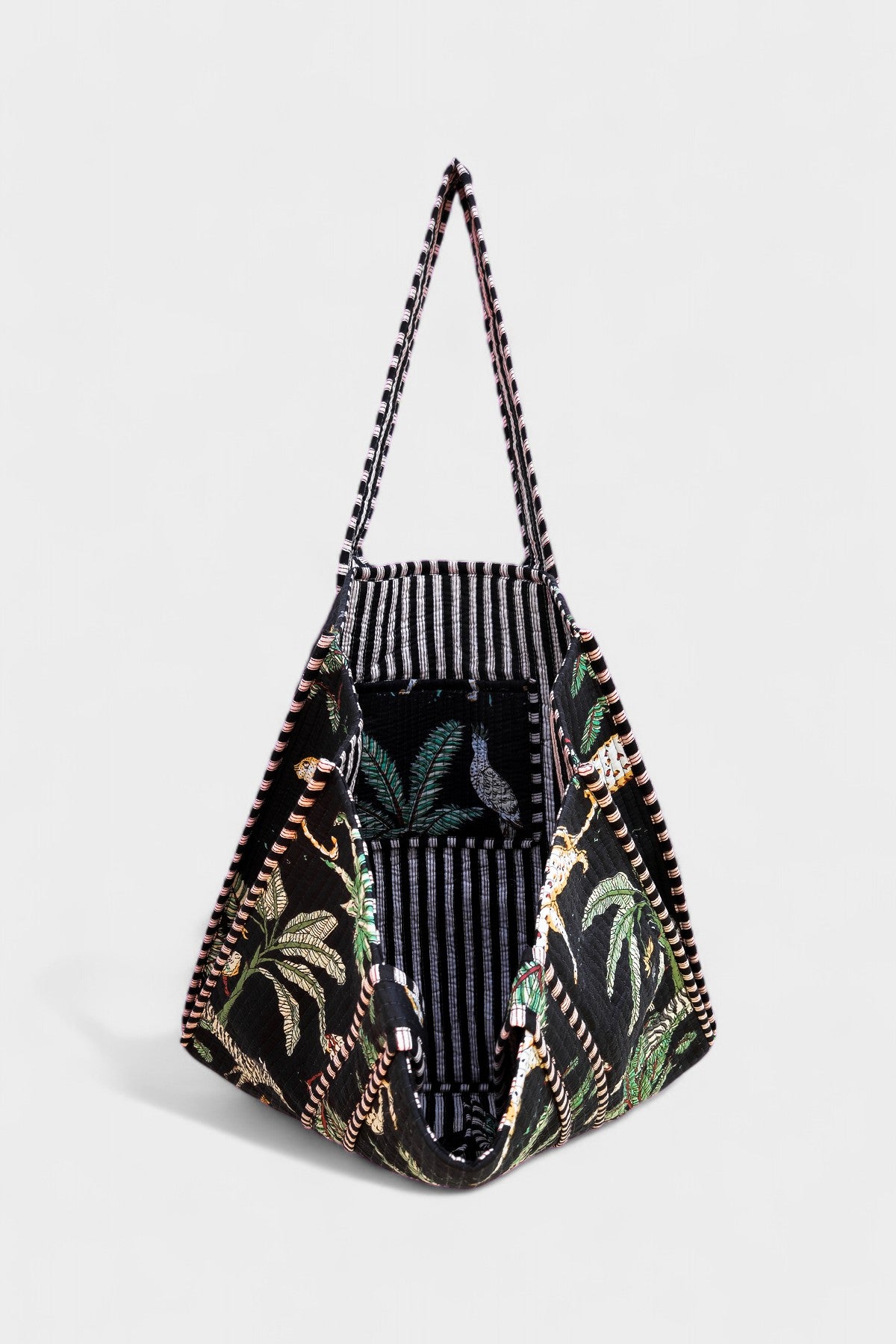 Onyx Safari Tote Bag - Rumvama